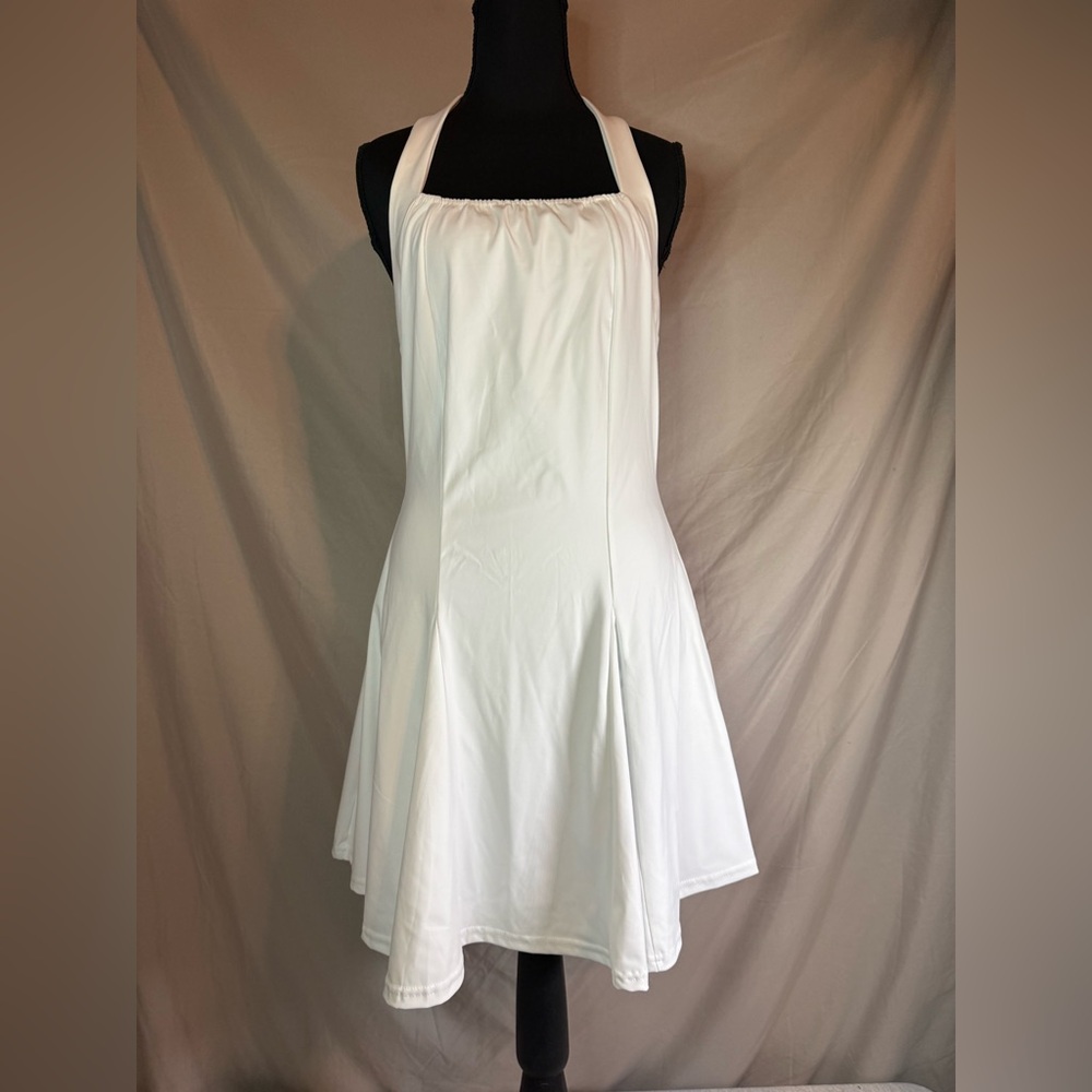 PerZeal White Halter Neck Mini Skater Dress – Size Large 🤍✨